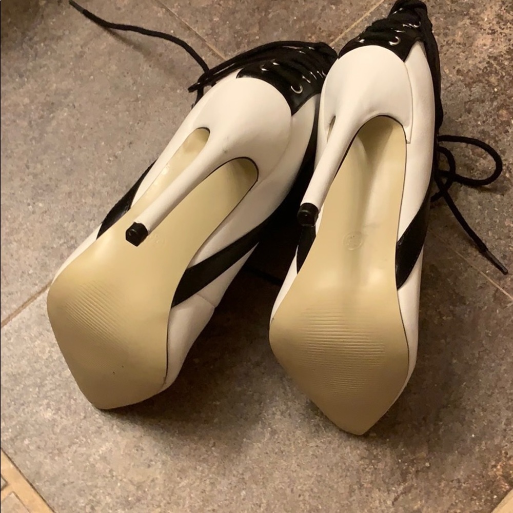 Booties - Picture 3 of 5